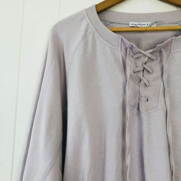 Young Fabulous and Broke Womens Top Payton Crew Sweatshirt Medium - Picture 4 of 9